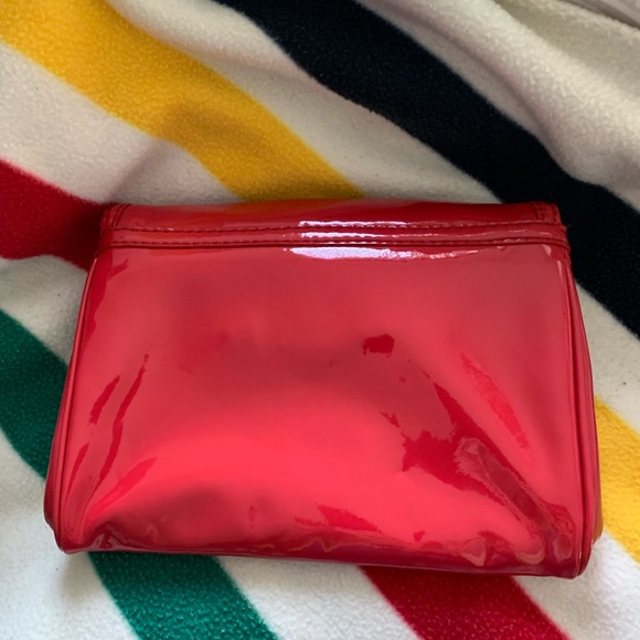 MARC JACOBS Coral Patent Leather Clutch - Picture 2 of 13